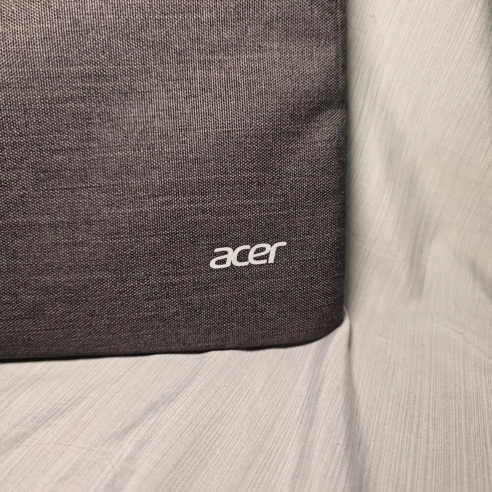 Acer Laptop Sleeve Gray Padded Zippered Carrying Bag 15.6 Inch